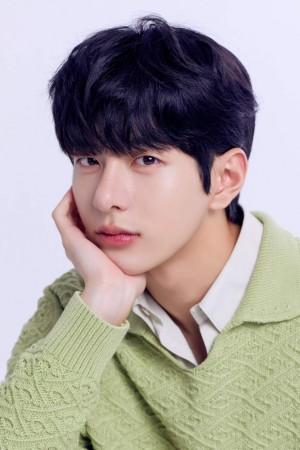 Picture of Choi Bo-min