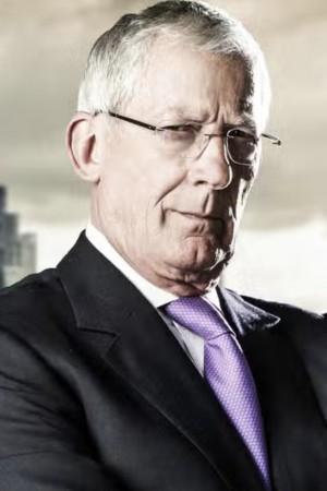 Picture of Nick Hewer