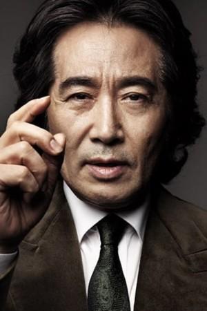Picture of Baek Yoon-shik