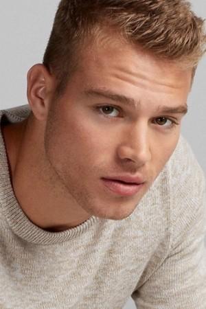 Picture of Matthew Noszka