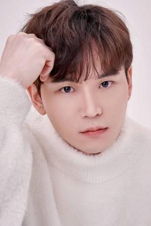 Picture of Han Joon-woo