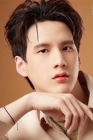 Picture of Pee Peerawich Ploynumpol