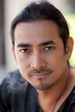 Picture of Raymond Bagatsing