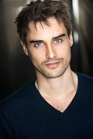 Picture of Stephen Manas