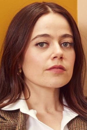 Picture of Molly Gordon