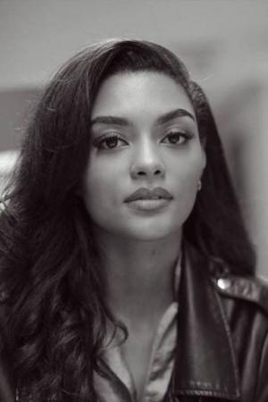 Picture of Yasmin Seky