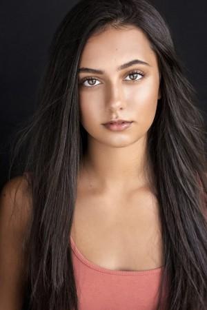 Picture of Anisa Harris