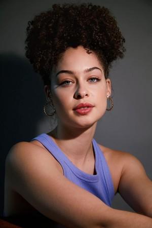 Picture of Liz Caribel