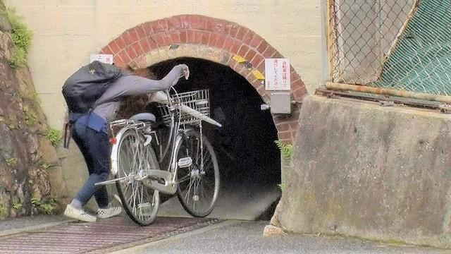 Nishinomiya's "Manbow Tunnel" Under the Tracks