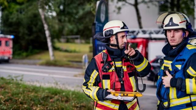 Treppenhaus verraucht und Fluchtweg abgeschnitten