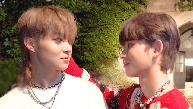 [&CUT] The moon is beautiful✨ | ‘First Howling : NOW’ Jacket Shoot Behind The Scenes 