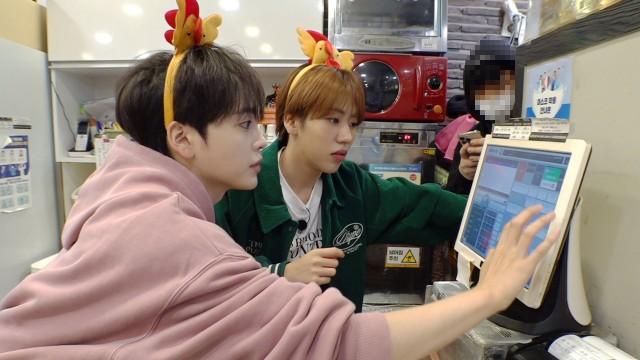 Almost Caught a Person While Trying to Catch a Chicken? What If It’s Like This From the Beginning? | EP.1 Nutrition Center