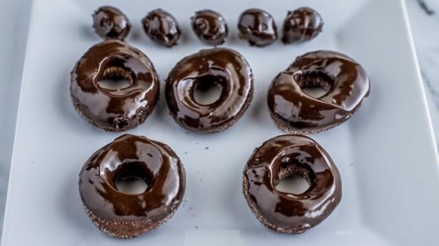 Simply Chocolate 4 Ways