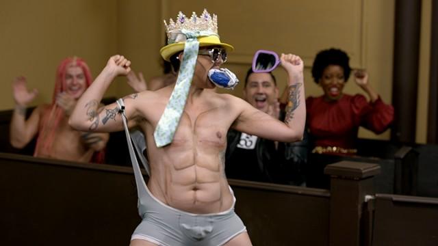 Drag King's Court