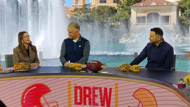 Weekender Super Bowl Edition with Tiki Barber, Drew's News Super Bowl Edition with Boomer and Gio