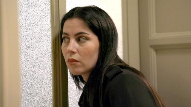 Sina lässt das Gefühl nicht los, Nadine zu kennen