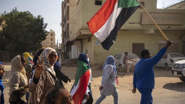 Sudan: Women in Revolt