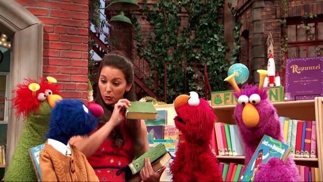 Elmo Visits the Library