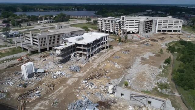 Detroit's Unfinished Bloomfield Park