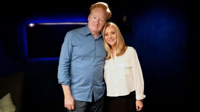 Lisa Kudrow Returns