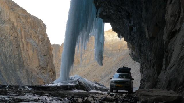 India-Zanskar, the children of the peaks