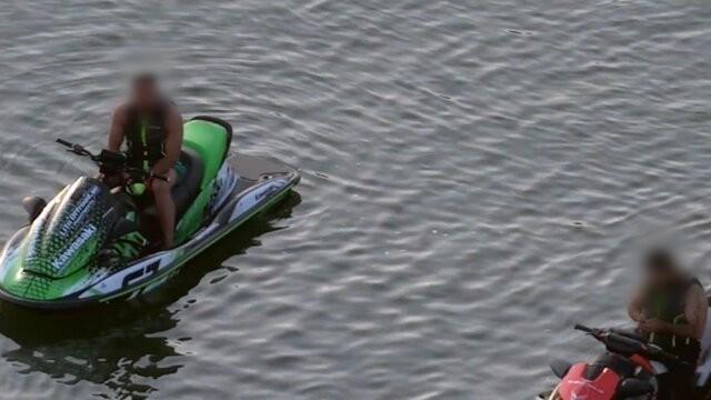 Hunt for jet skis