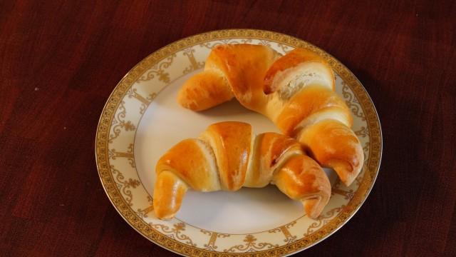 The Myth and Truth behind Croissants - A Recipe from 1850