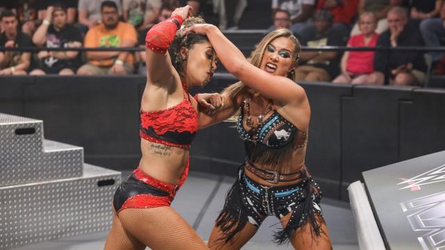 NXT 823