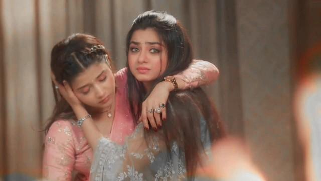 Abhira, Ruhi Get Trapped in Fire