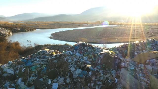 La science derrière le traité contre la pollution plastique