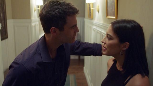 Luciana pone en jaque a Juan Pablo