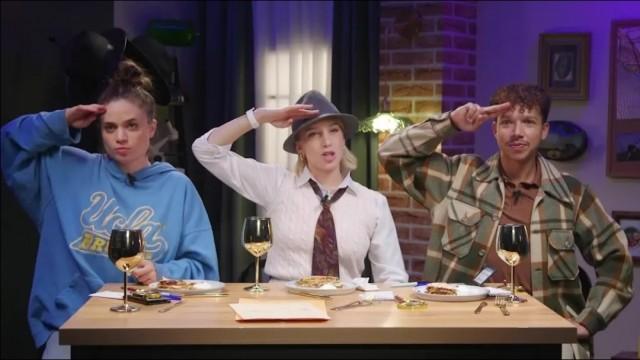 They Put FISH In The Thanksgiving Stuffing?