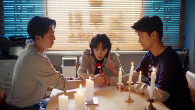 Yoon-jae's Collapse