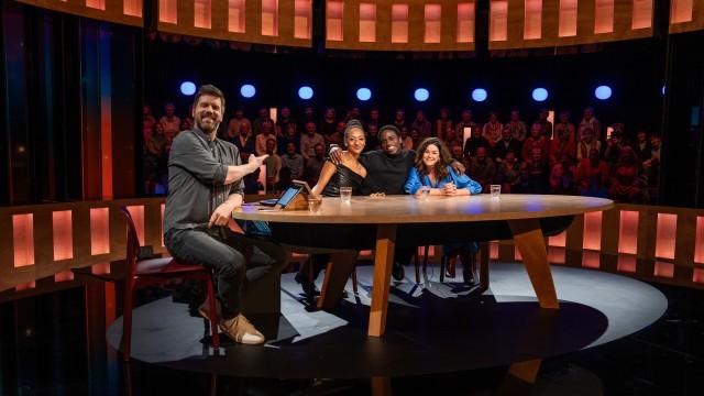 Francisco Schuster, Ini Massez en Maïmouna Badjie