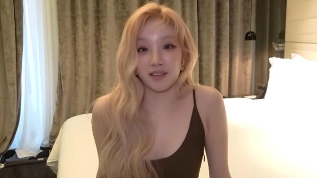 I-TALK #192 YUQI's Fendi FW25 Fashion Show Behind