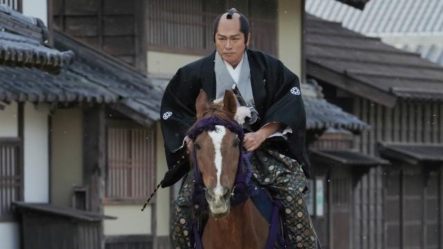 燃える牢屋敷
