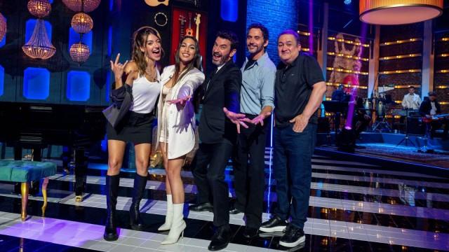 Ana Guerra у Secun de la Rosa vs María José Llergo у Paco León