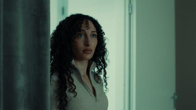 Tonnano This, Tonnano That