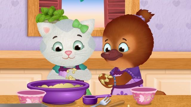 Katerina and Jodi Make Mozies