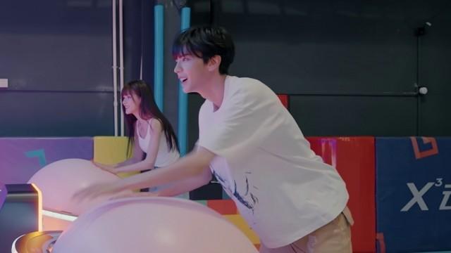 靳枝玉叶约会第1站：动能馆情侣打卡