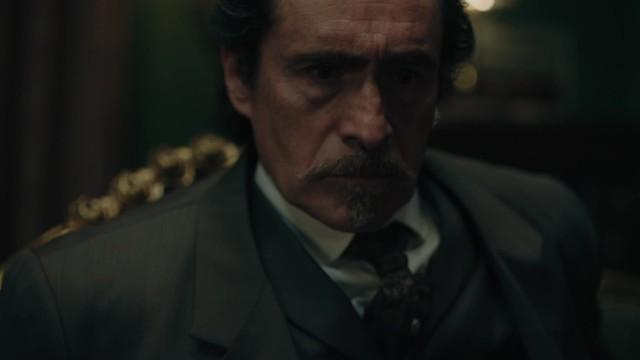 El héroe de la noche