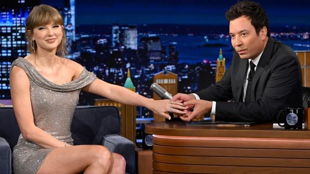 Taylor Swift, Keri Russell, The Format