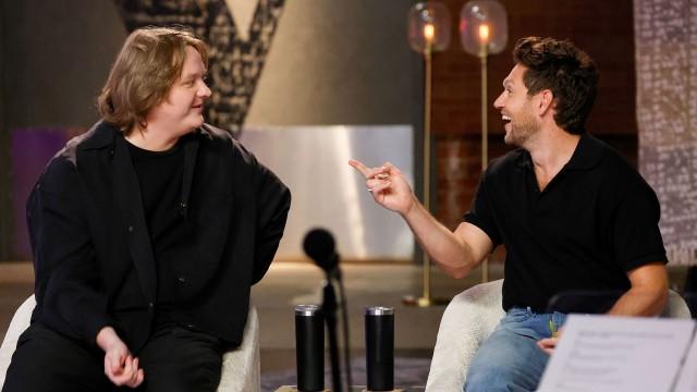 The Battles (4) / The Knock Outs Premiere (1)