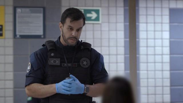 A Cada Mala uma Surpresa