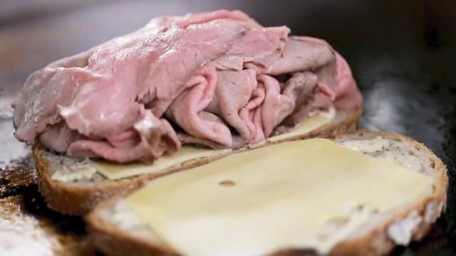 Triple D Nation: Coast to Coast Flavor