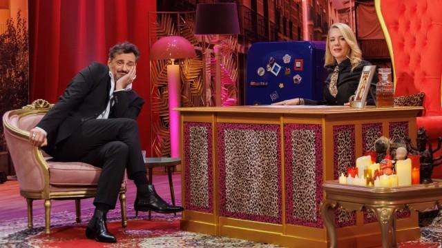 Al cielo con… Asier Etxeandia y María Guerra