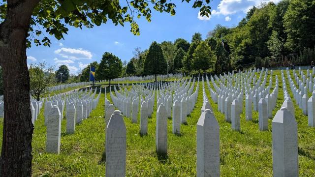 Srebrenica – Leben im Schatten des Völkermords