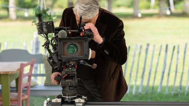 Heel Holland Bakt Blikt Terug