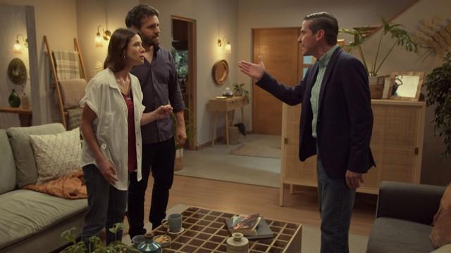 Max pierde los estribos