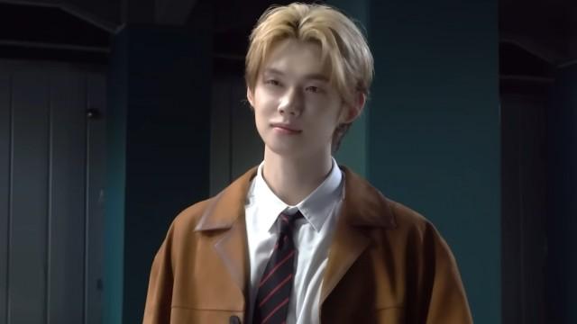 YEONJUN's 'UGG' Ad Shoot Sketch